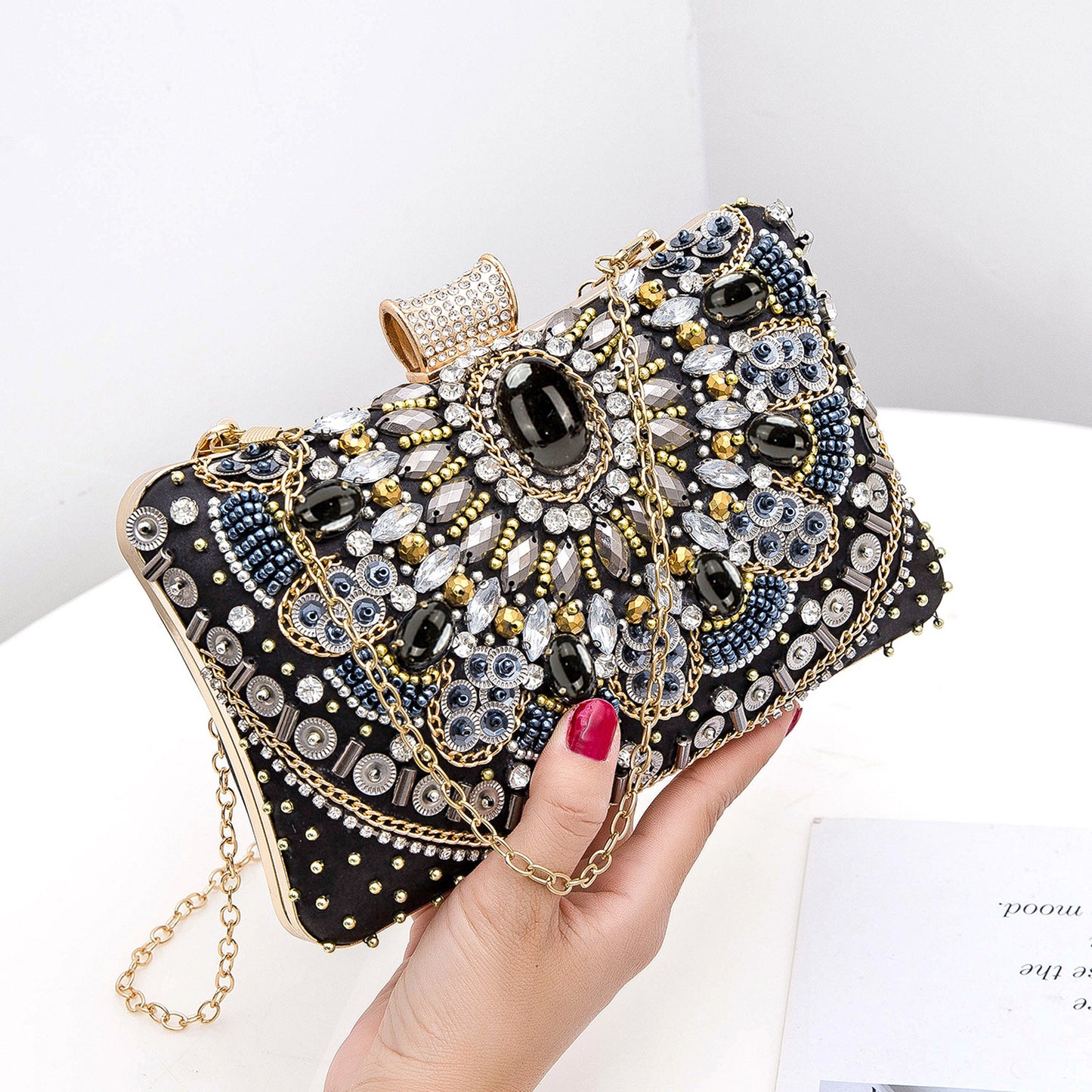 Retro Pearl Embroidery Dinner Bag Handmade Beaded Women's Hand-held
