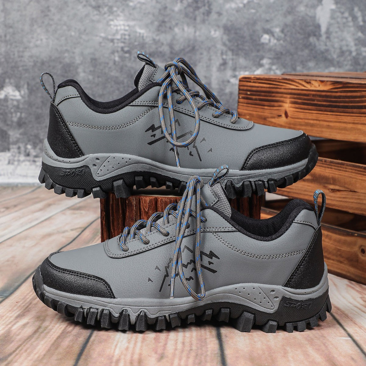 Wear-resistant Outdoor Sneakers Low-top Breathable Walking
